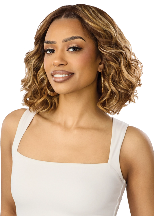 Outre Perfect Hairline Fully Hand Tied Lace Wig PH 34 12"