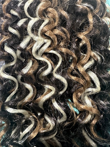 Bobbi Boss Brazilian Gogo Curl 20"