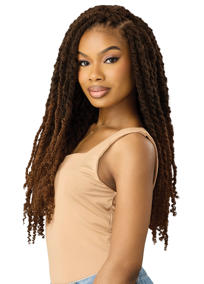 Twisted Up Swicy Afro Twist 18"