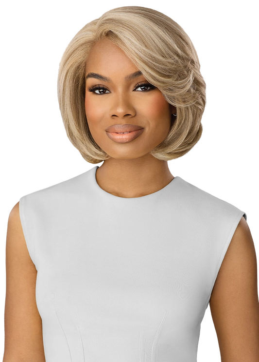 Outre EveryWear Every49 Glueless HD Lace Front Synthetic Wig - 10 inch Short Straight Bob Hair
