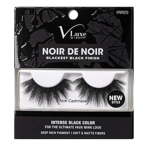 Kiss iEnvy V-Luxe Noir De Noir Collection Strip Lashes