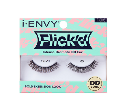i-Envy By Kiss 3D Flick'd Lashes