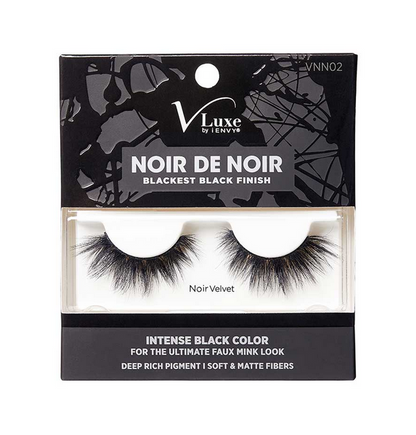 Kiss iEnvy V-Luxe Noir De Noir Collection Strip Lashes