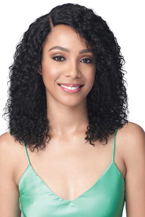 Bobbi Boss MHLF418 Bessie Wig Model Front