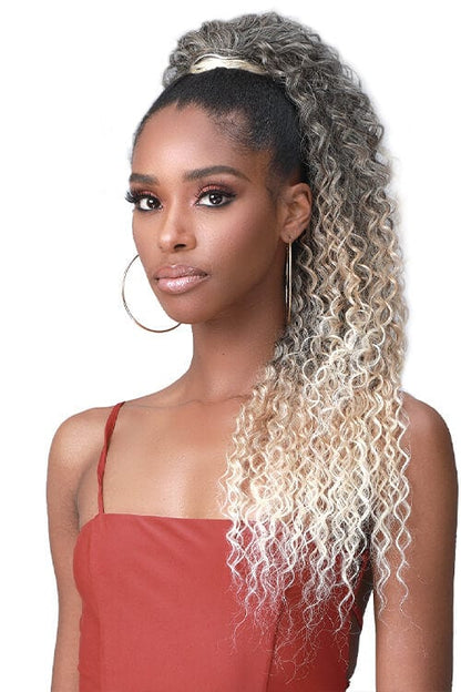 Bobbi Boss Tress Up Ponytail Water Wave 28 Front