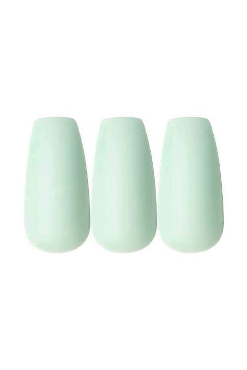 Gold Finger Gel Glam Manicure GC12 Nails Closeup