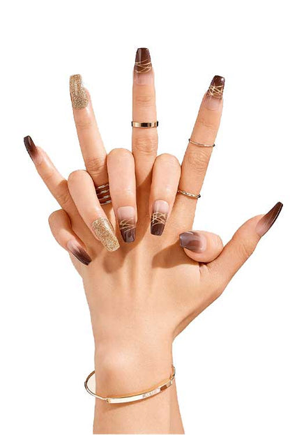 Kiss Gold Finger Gel Glam GD18 Hand Model