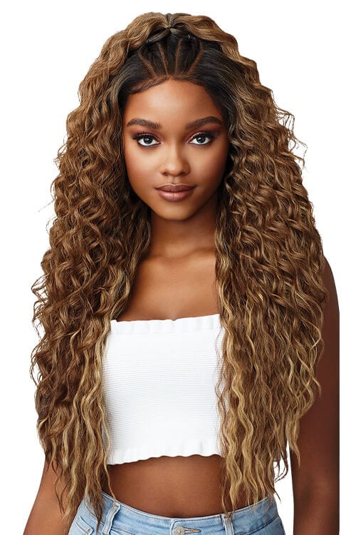 Outre Cheyenne Wig Model Front Braids