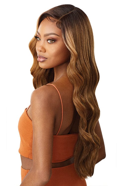 Outre ColorBomb Kimani Amber Blonde Side