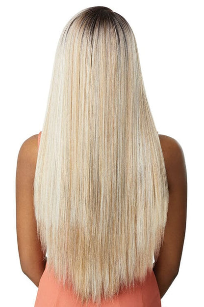 Outre ColorBomb Kourtney Ivory Blonde Back