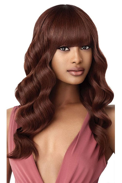 Outre Wigpop Laverne Wig Model Front