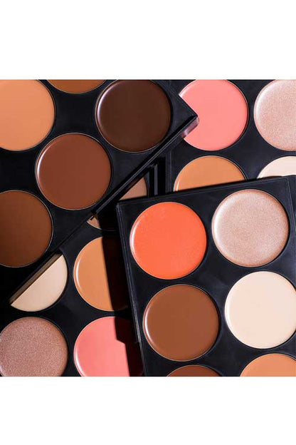 Ruby Kisses 3D Cream Contour Palette Texture Closeup